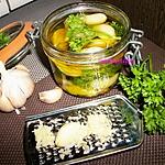 recette AIL CONFIT au PERSIL et au POIVRE NOIR en GRAINS