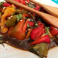 Recette de Trio de poivrons marinés à l'huile