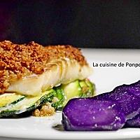 recette Filet de cabillaud en croûte de bagna cauda sur un lit de courgettes, accompagné de vitelottes