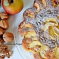 recette Gâteau aux pommes et noix parfumé au pain de singe...