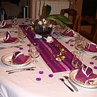 recette Pliage de serviette fleur de lys et table de nouvel an (thème violet/blanc)