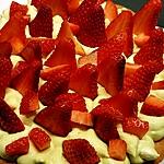 recette Gateau fraises, crème diplomate pistache cardamome