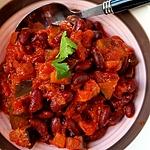recette Aubergines épicées aux haricots rouges ( plat complet végétalien )