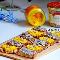 recette Pour un apéro super facile: toasts garnis de rouille sétoise ou de terrine de campagne au piment d'Espelette
