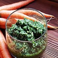 recette Pesto de fanes de carottes aux noix de cajou