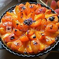 recette Tarte aux abricots sur crème parfumée à la lavande