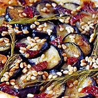 recette Tatin d'aubergines, tomates séchées, pignons et moutarde douce, végétarien