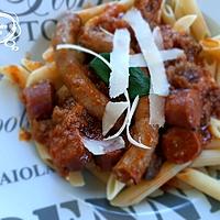 recette Penne Rigate aux aubergines et chipolatas au chorizo.