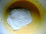 tarte garnie de beurre de pomme sur caramel au beurre salée meringuée (4)