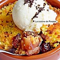 recette Crumble de gâteau citron aux pommes, raisins et cassis