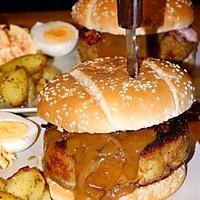 recette Burger de Haché de Poulet au Fromage à la Sauce Cacahuète