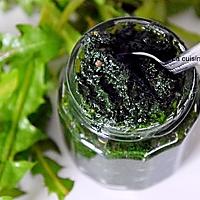 recette Pesto de feuilles de pissenlit et spiruline, sans cuisson et vegan