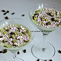 recette Panna cotta à la pistache et spiruline