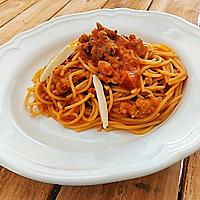 recette Spaghetti au ragoût à la tomate, mozzarella (recette de Cyril Lignac)