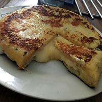 recette Gâteau de pommes de terre farci au jambon et aux fromages