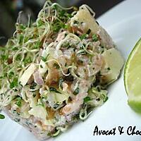 recette ** Fraîcheur fumée rose et verte ou faux tartare : saumon, pomme , fromage frais voilé de graines germées **