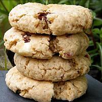 recette Ooo Cookies fraises , carambar et chocolat blanc ooO