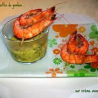 recette Mini-brochettes de gambas sur crème avocat-kiwi