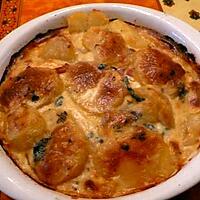 recette gratin de pommes de terre au bleue d'auvergne et lardons