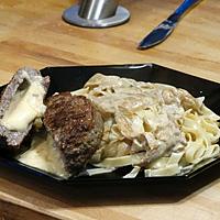 recette Burger au Vieux Bruges,  Tagliatelles Sauce Chicons - Ail et Fines Herbes