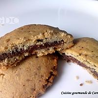 recette Biscuits sablés aux amandes fourrés au chocolat noisette