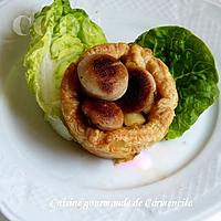 recette Feuilletés au boudin blanc truffé aux pommes et confit d'oignon au balsamique