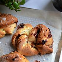 recette Briochettes torsadées à la confiture de cassis