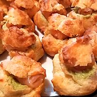 recette Petits choux fourrés à l'avocat et saumon