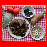recette Ragoût de chevreau aux pruneaux secs, pois chiches et épices douces