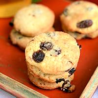 recette Biscuits au vin blanc et raisins secs