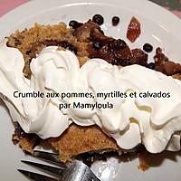 recette Crumble aux pommes et aux myrtilles, au calvados.