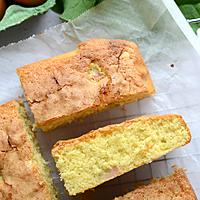 recette Gâteau moelleux à la rhubarbe