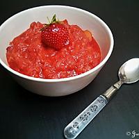 recette Compote pomme - fraise - rhubarbe