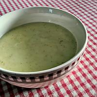 recette soupe courgette,lardons,chèvre