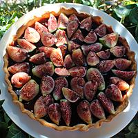 recette Tarte aux figues et aux fruits rouges .