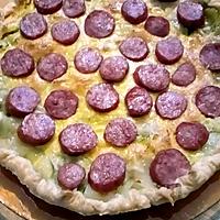 recette quiche aux poireau et saucisse de monbéliard