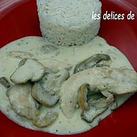 recette aiguillettes de poulet aux champignons et sauce yaourt citron