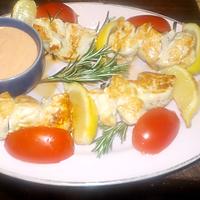 recette Brochettes de poulet au citron et romarin,sauce au yaourt