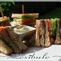 recette Club sandwich au poulet et prosciutto