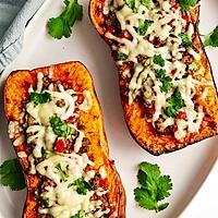 recette Butternut farci à la viande et poivron rouge