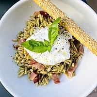 recette Salade de pâtes « orzo » sauce pesto et sa burrata