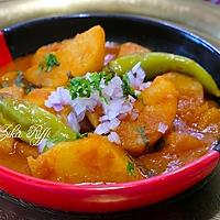 recette Marka batata harra bel kamoun- Tajine de pommes de terre-sauce tomate piquante au cumin