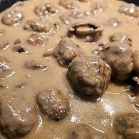 recette Boulettes de Viande de Salisbury sauce champignons