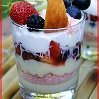 recette TRIFLE A 4 FRUITS