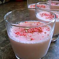 recette Panna-cotta framboise et pralines roses