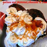 recette gateau aux pommes,chocolat et chantilly