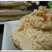 recette ** Saveurs libanaises: houmous (léger) accompagné de pain Pita aux céréales et graines fait maison**