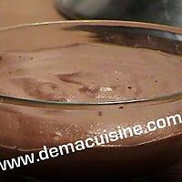 recette Mousse chocolat, sans œuf, sans beurre … et presque pas de sucre …  mais très chocolat