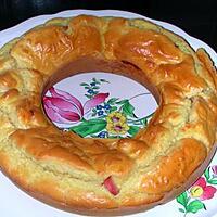 recette Couronne aux saucisses et fromage fondu