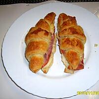 recette CROISSANTS AU JAMBON